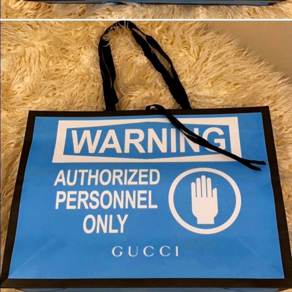 Authentic Rare Gucci shopping bag
